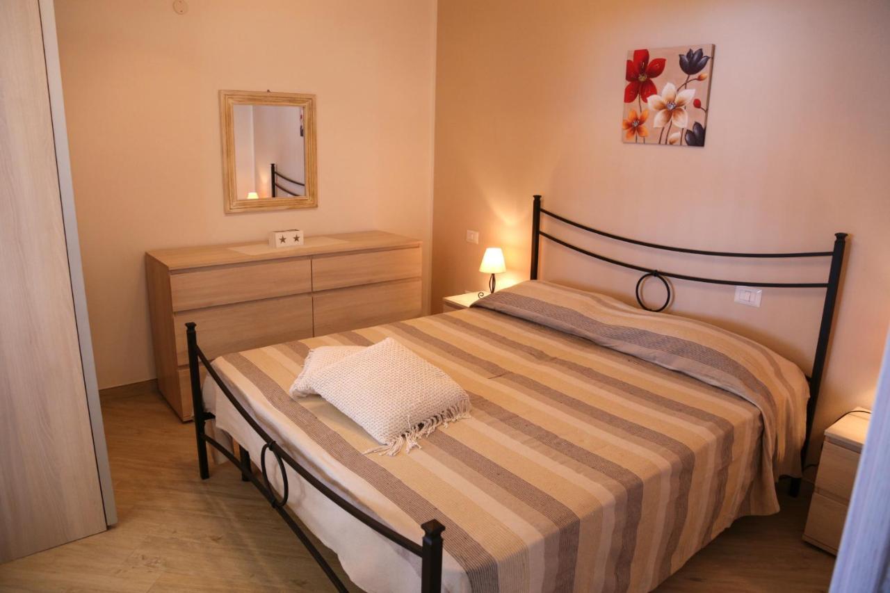 La Casa Di Geppo Apartment Castelsardo Luaran gambar